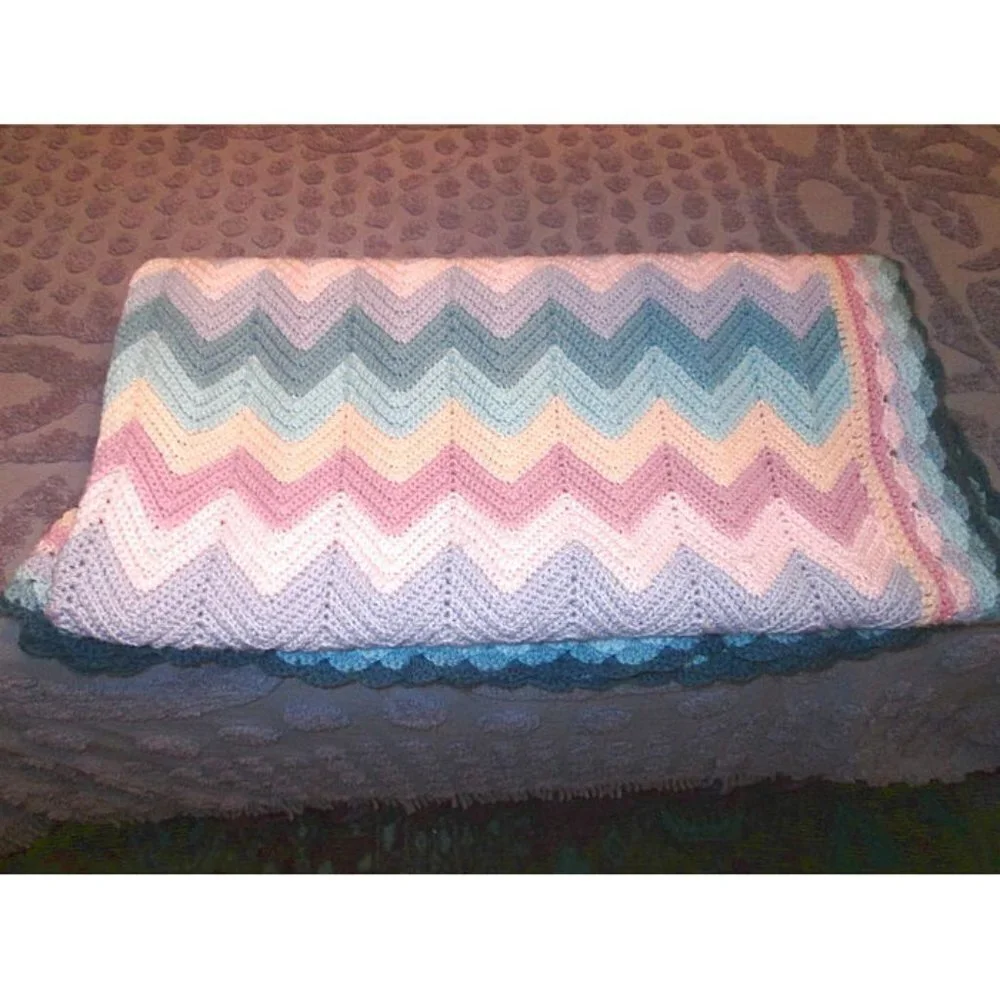 Vtg 90s Hand Crochet Afghan Throw Blanket Couch Throw Colorful Chevron Boho 59”